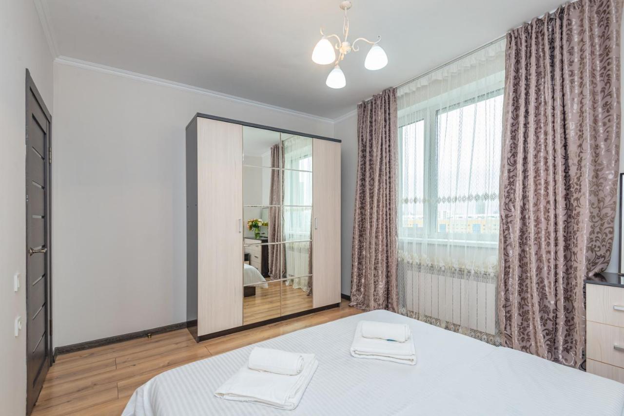 Жк Sauran Towers Comfort Astana Bagian luar foto